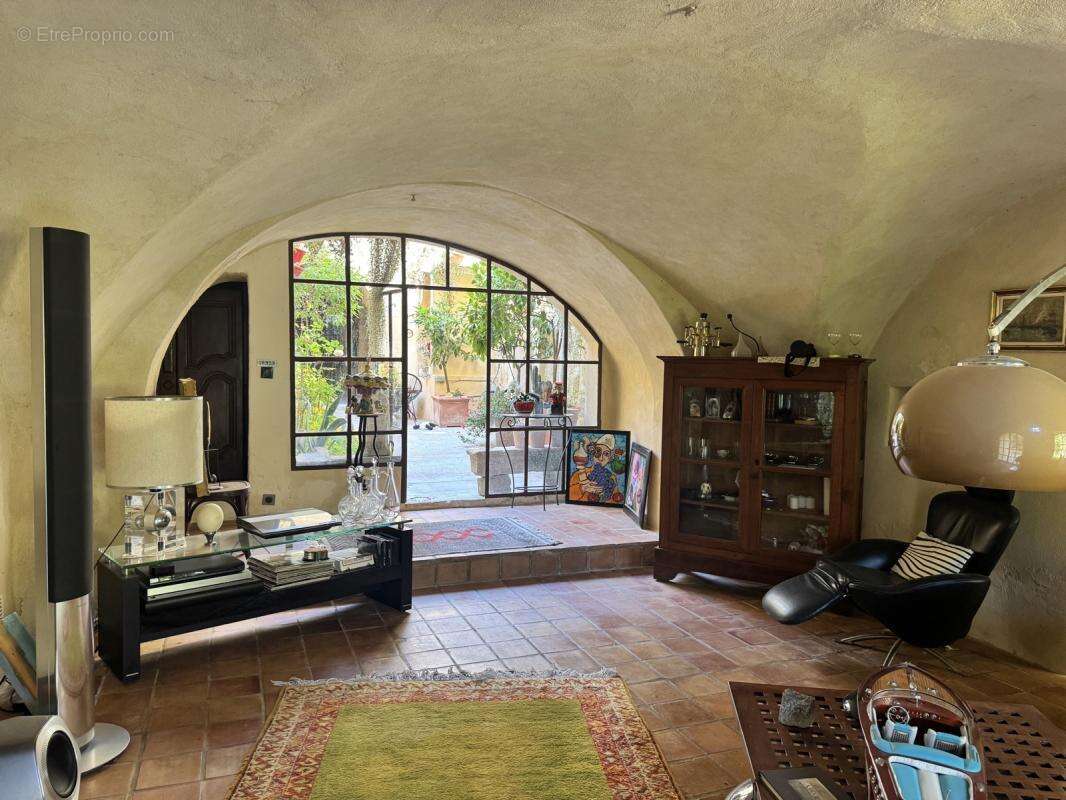 Maison à AIGUES-VIVES