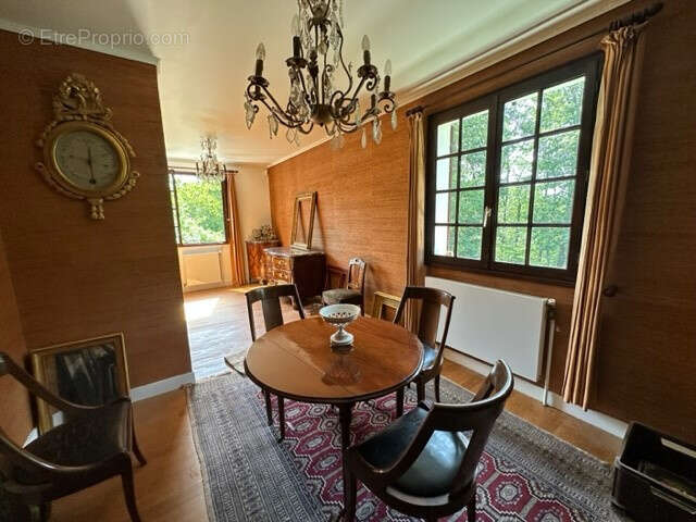 Maison à BURES-SUR-YVETTE