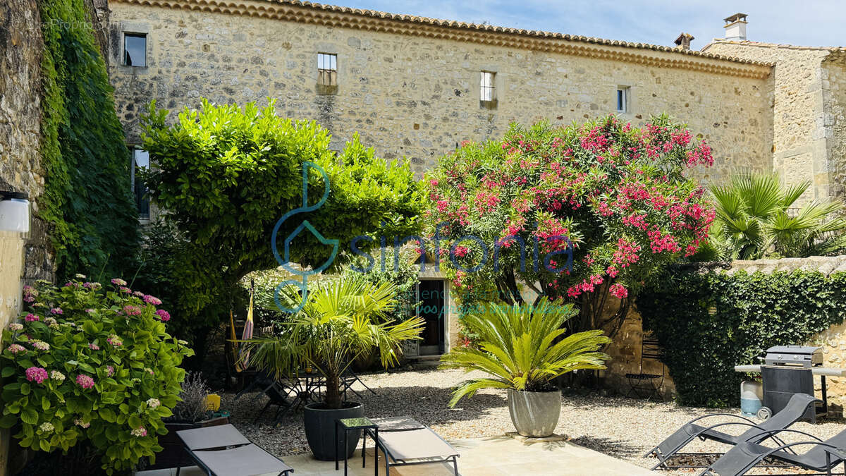 Propriété de charme avec piscine à 7 minutes d’Uzès - photo 3