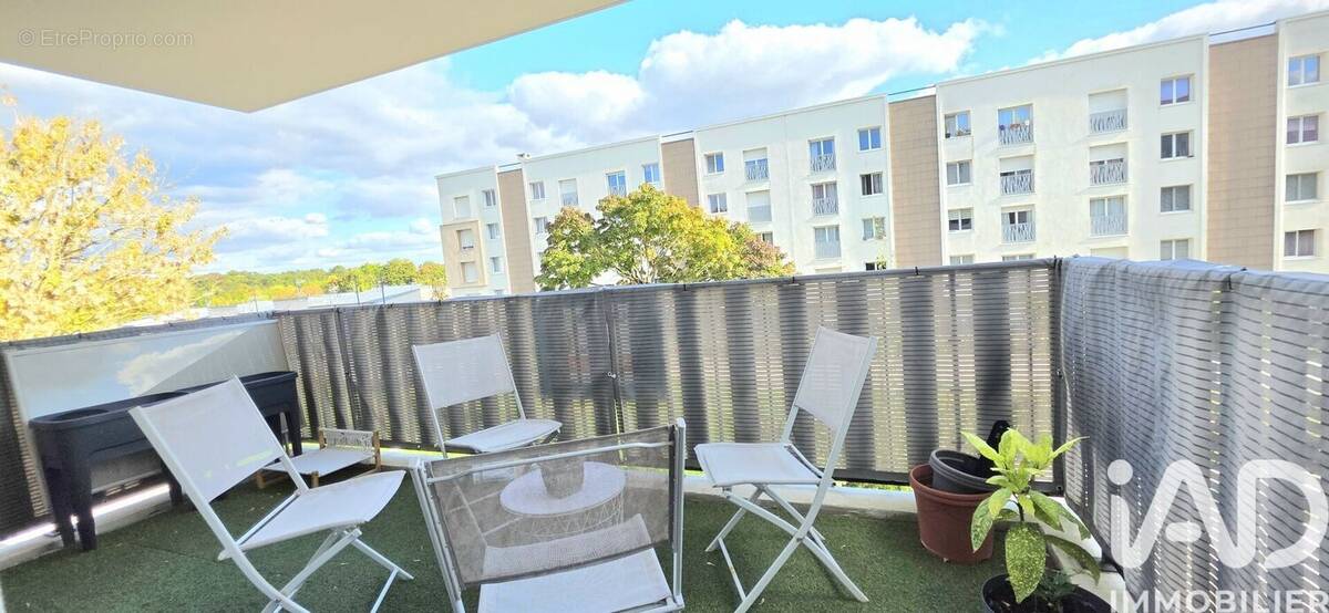 Photo 1 - Appartement à POISSY