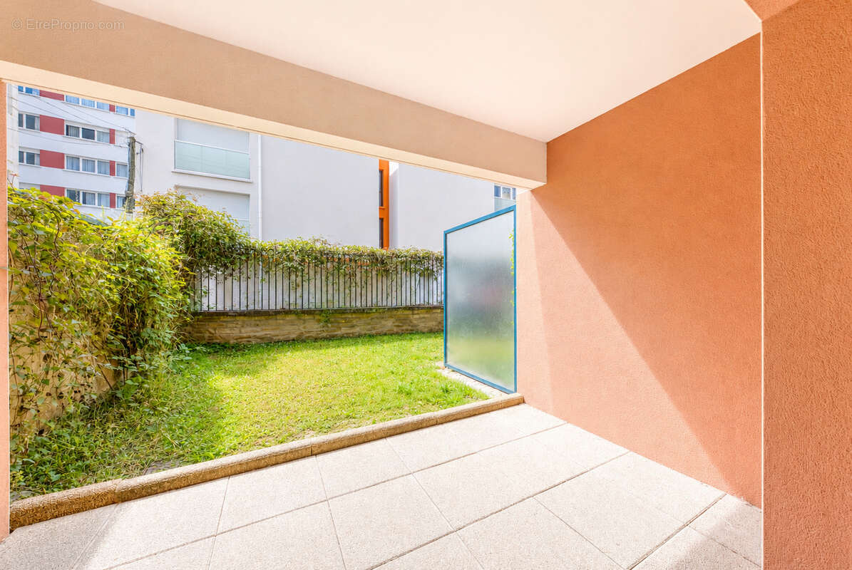 Appartement T2 - Bourg-l'Évêque / Anatole France / Nord Saint-Martin - photo 8