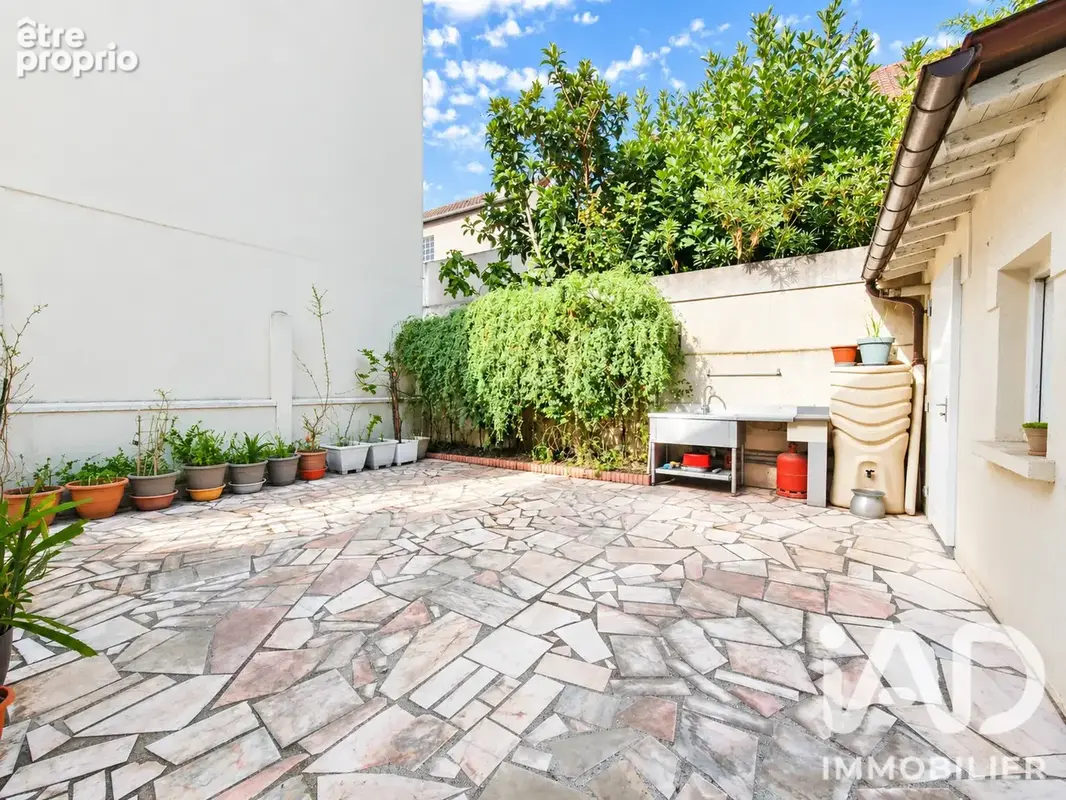 Photo 1 - Maison à LA COURNEUVE