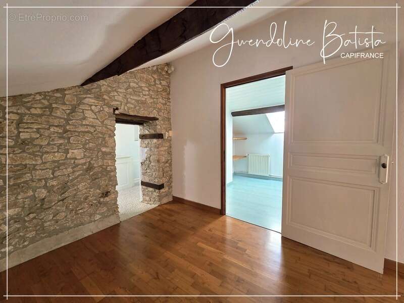 Maison à GAGEAC-ET-ROUILLAC