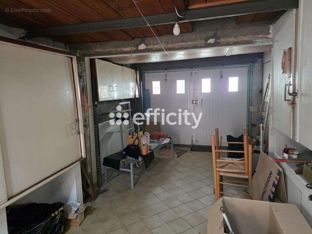 Maison 87 m² à La Rochelle  - photo 6