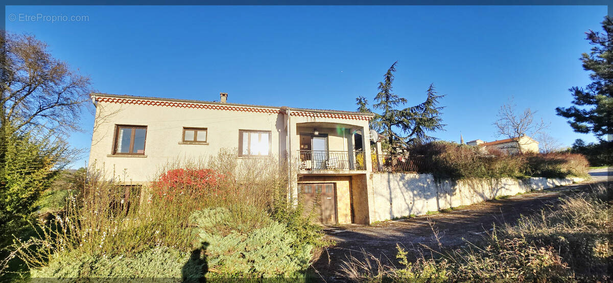 Maison à VERNOUX-EN-VIVARAIS