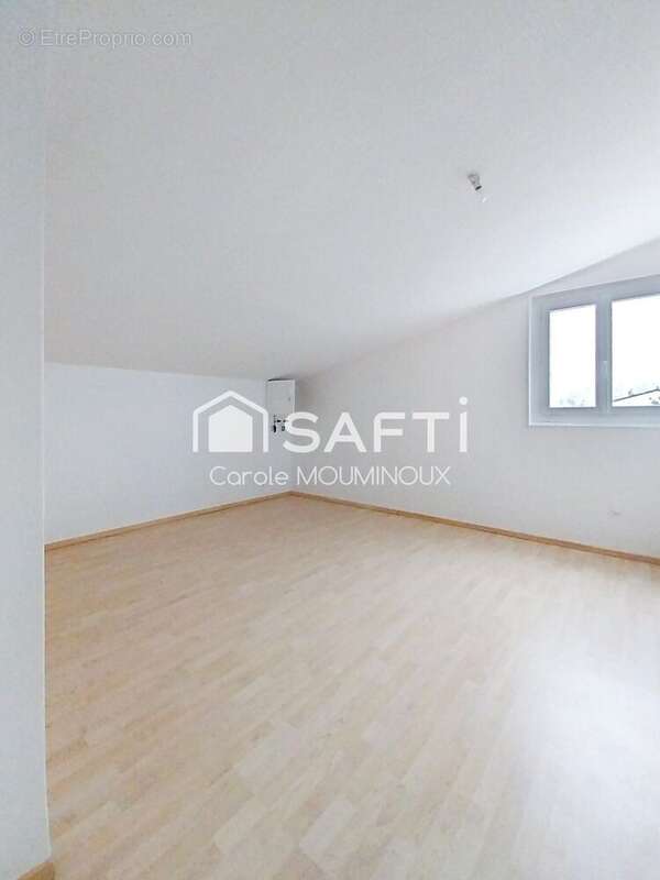 Photo 4 - Appartement à TRUYES