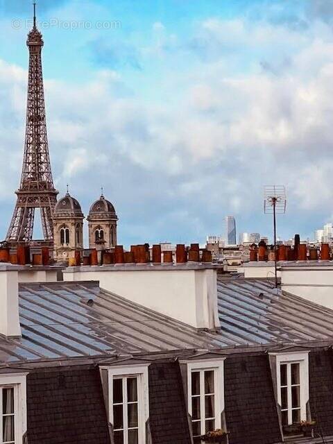 Appartement à PARIS-7E