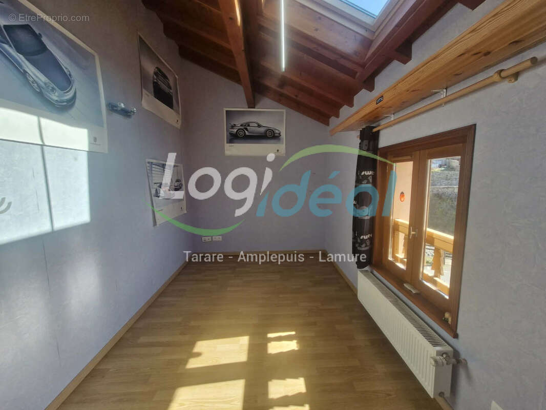 Maison à LAMURE-SUR-AZERGUES