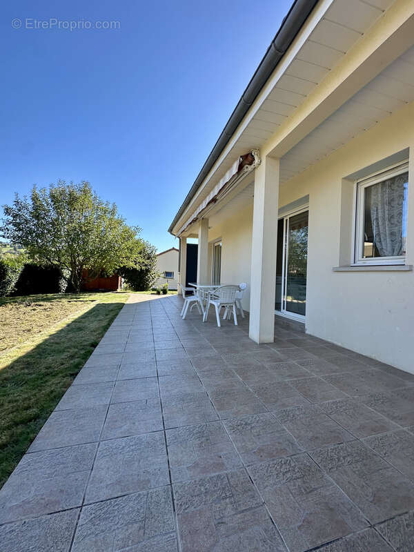 Maison à ARPAJON-SUR-CERE