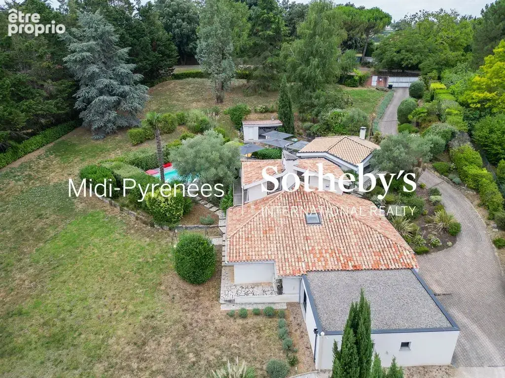 Vieille toulouse - maison entierement rénovée - piscine - parc clos de plus de 7 200 m² - photo 15