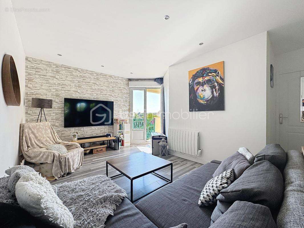 Appartement à BOUAFLE