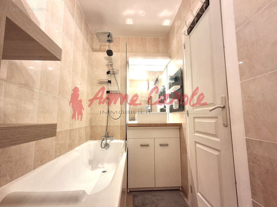 Appartement à LE PERREUX-SUR-MARNE