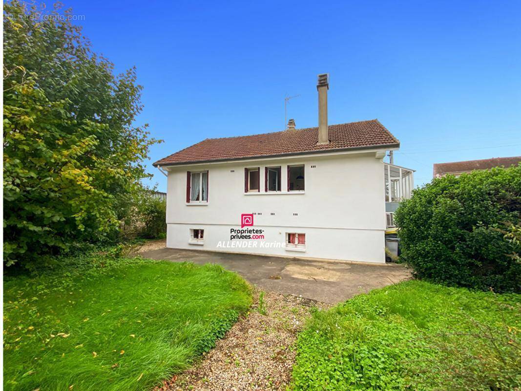 Maison à SAINT-CLEMENT