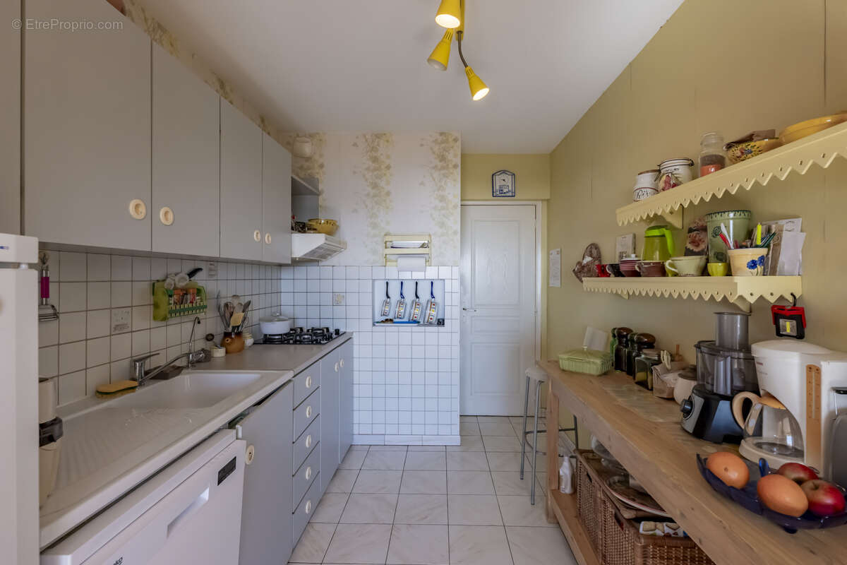 Appartement à SIX-FOURS-LES-PLAGES