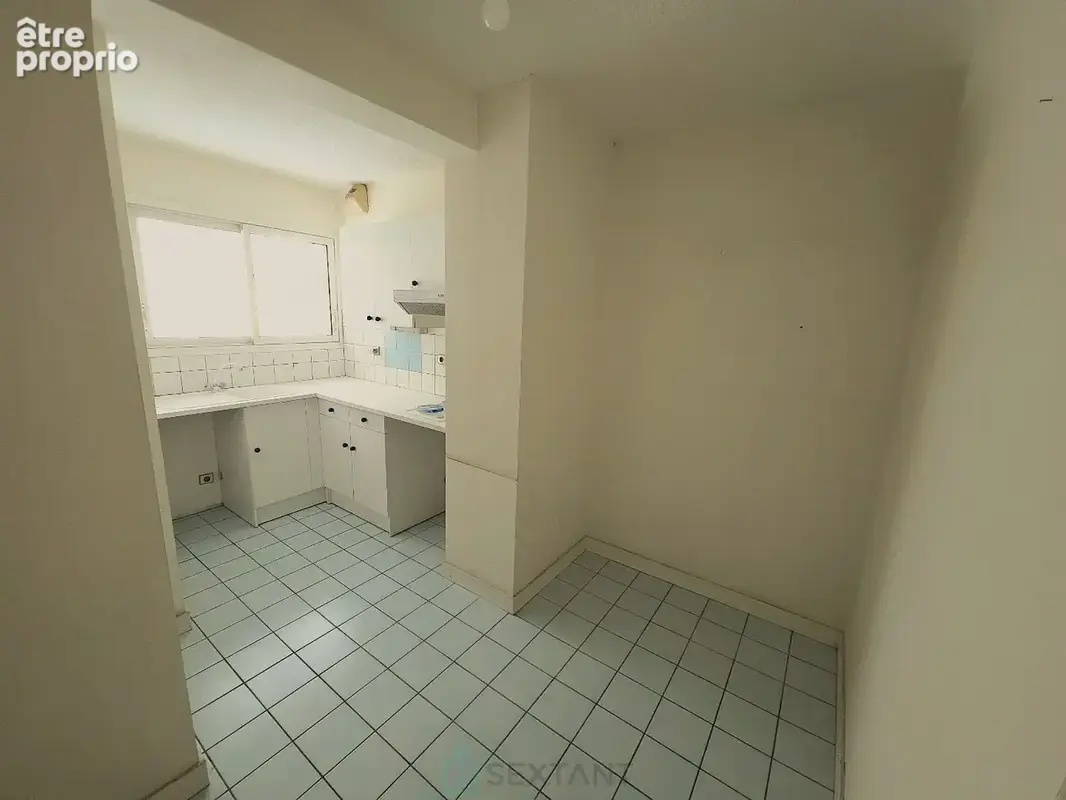 Appartement 81 m², parking, 2 chambres, plage et centre ville - photo 7