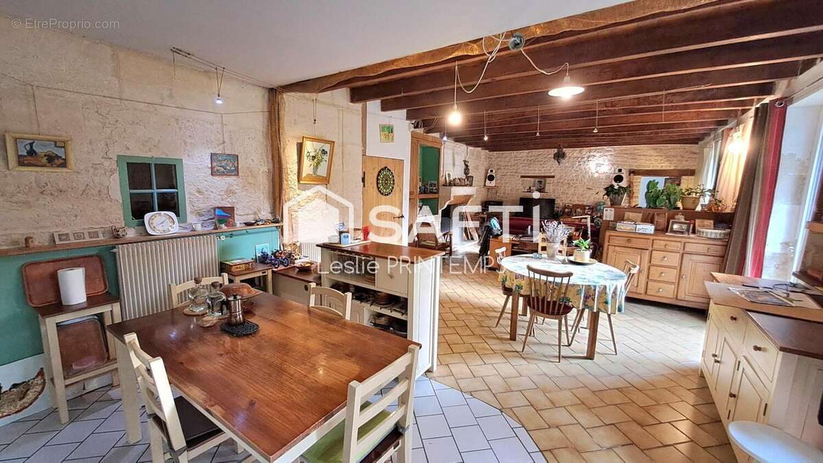 Photo 2 - Maison à ARDIN