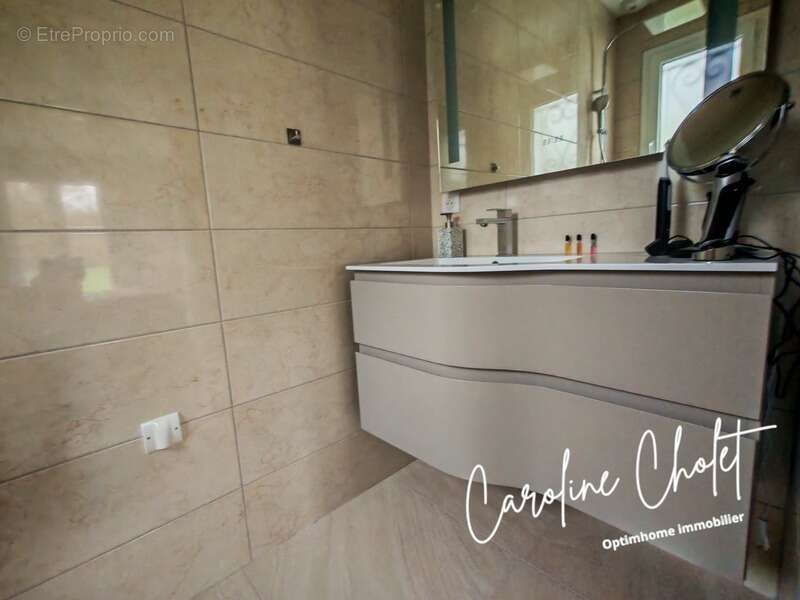 Maison à SAINT-DENIS-DE-PILE