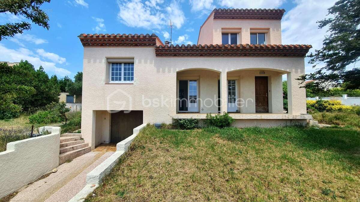Maison 103 m² – 3 chambres – 2 salles d'eau – terrain 716 m² – garage - photo 2