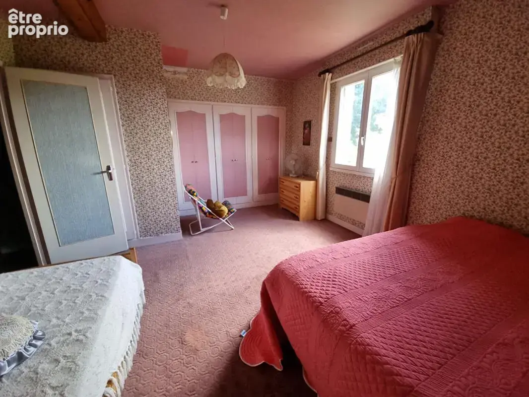 Maison traditionnelle  et un tres bel etang de plus de 4000m² - photo 11