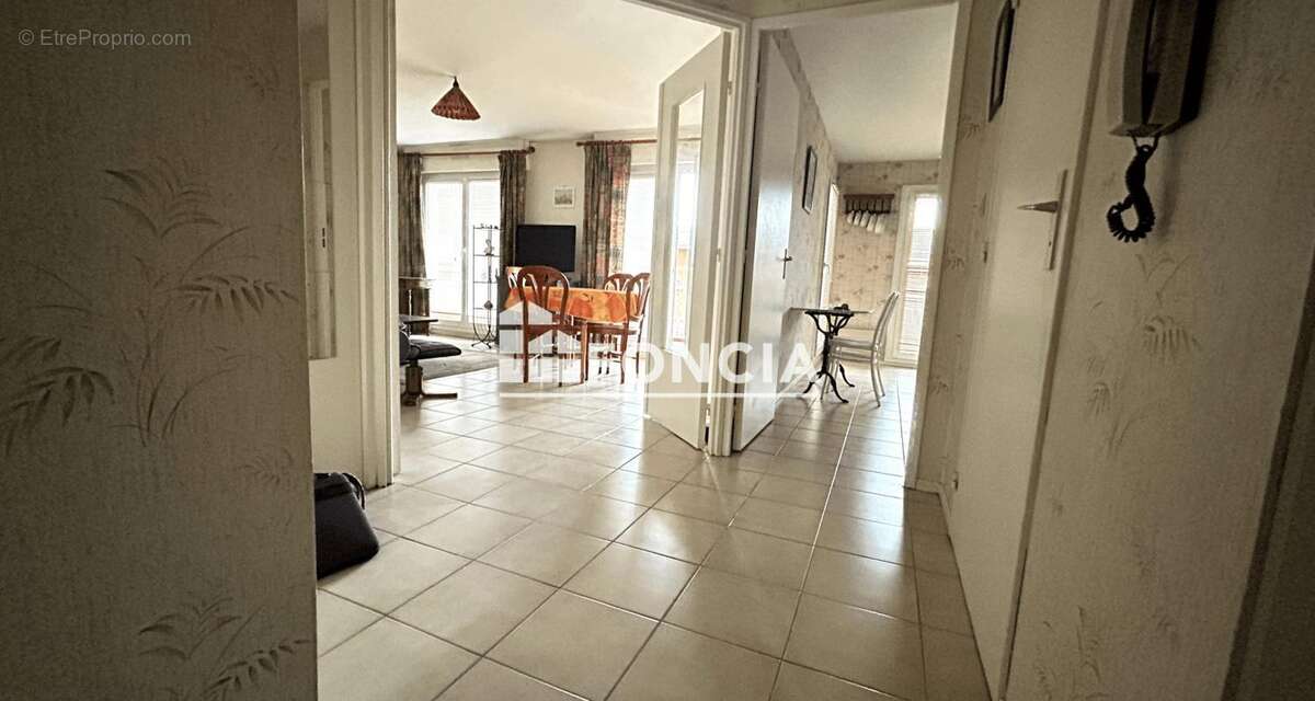 T3 de 63m² a toulouse - photo 2