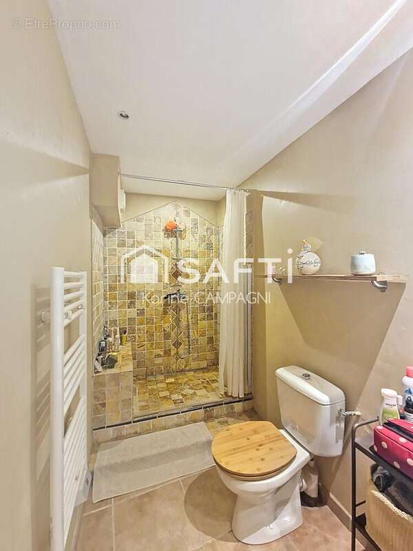 Photo 6 - Appartement à L'ISLE-SUR-LA-SORGUE