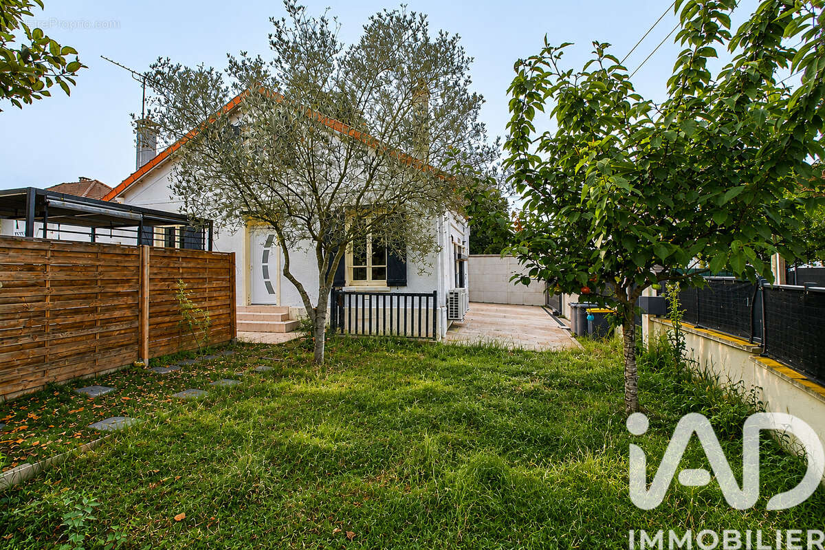 Photo 4 - Maison à EZANVILLE