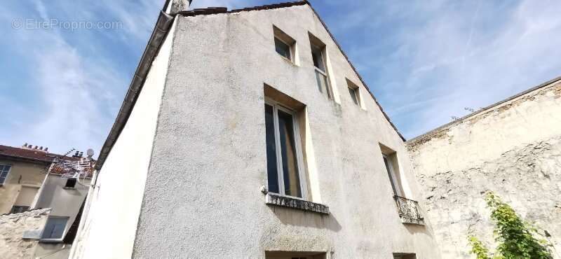 Appartement à GONESSE