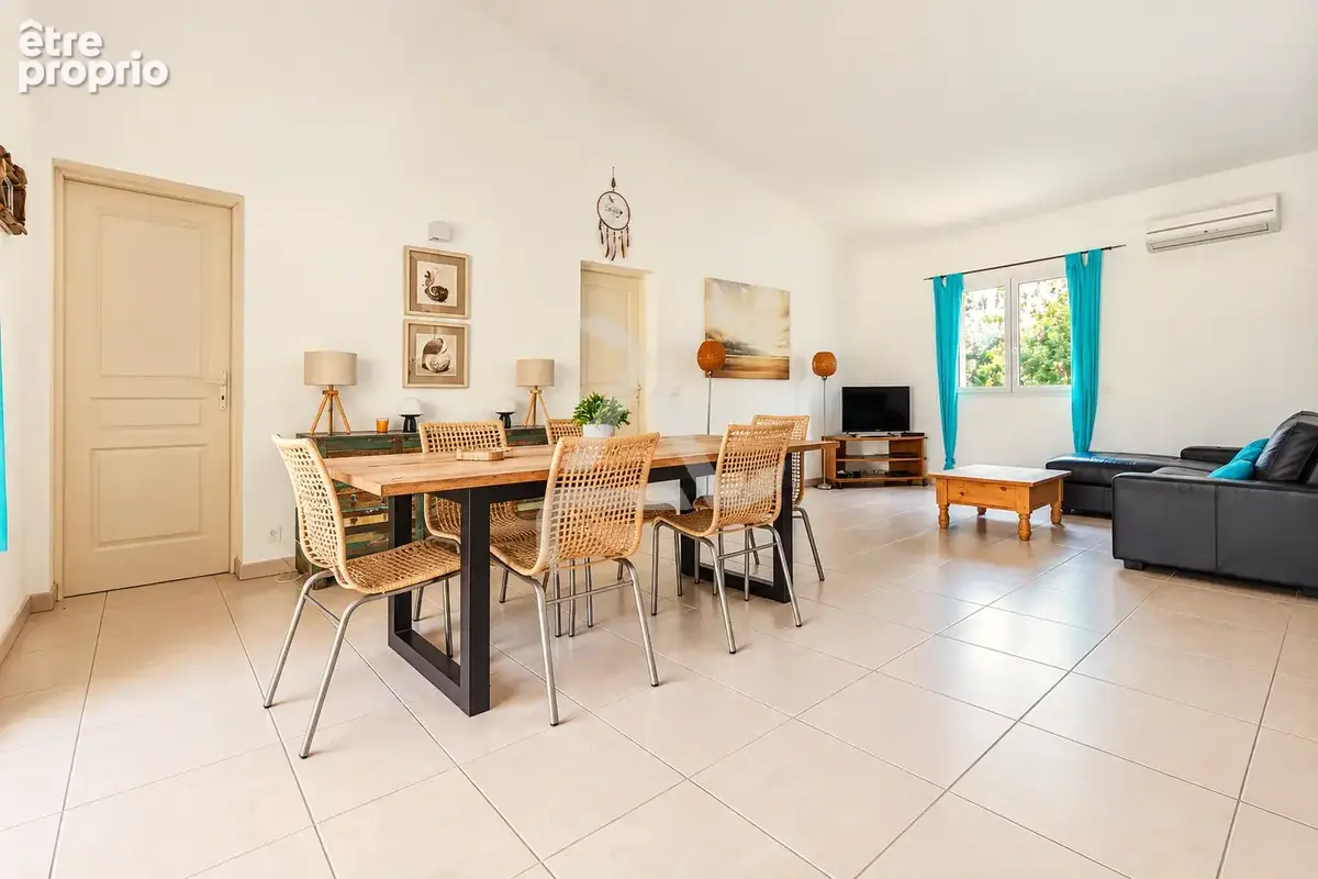 Dans cadre privilégié villa t4 de 96 m2 à 2 km des plages et 3 min de sainte-lucie de porto-vecchio - photo 7