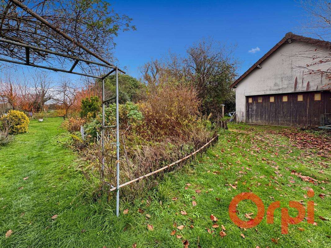 Maison à CHARENTON-DU-CHER