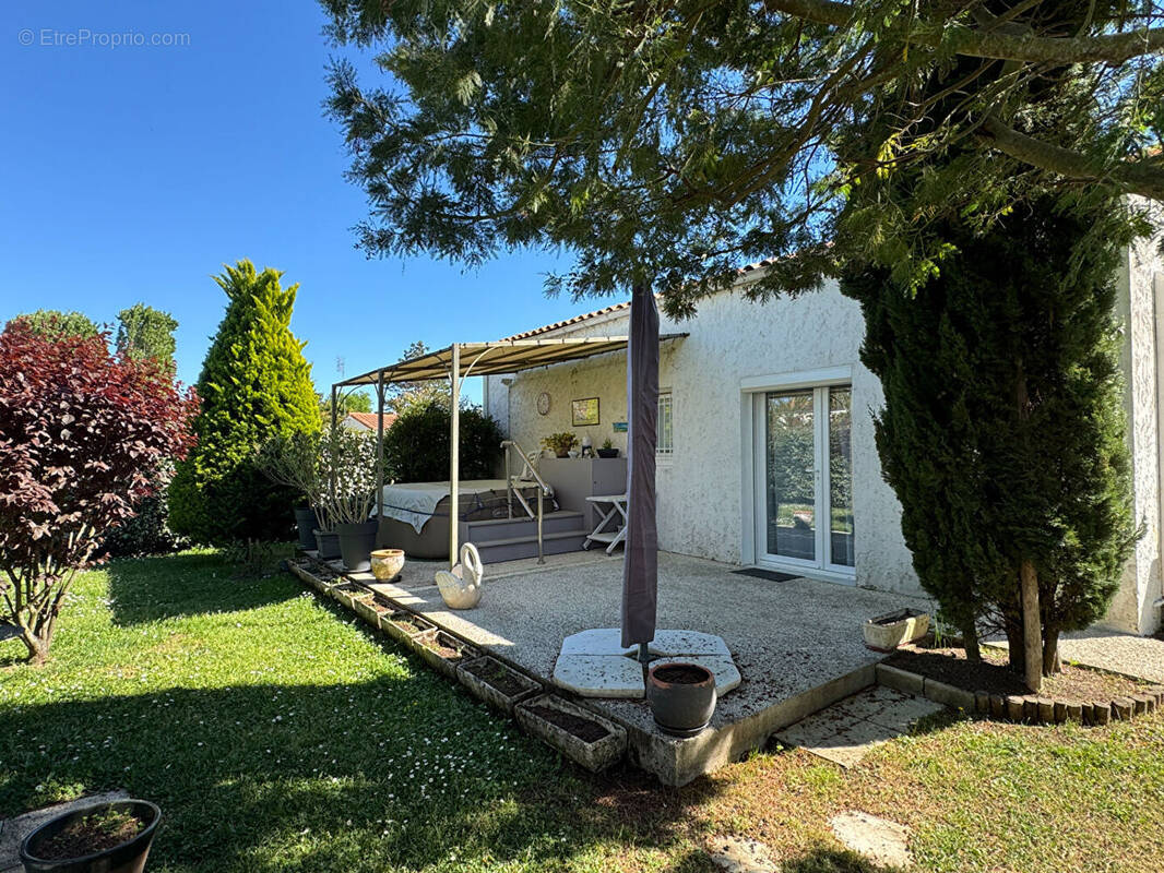 Maison à LES MATHES