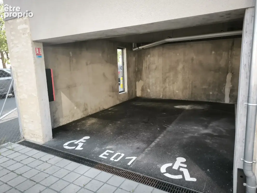 Emplacement de parking privatif - photo 5