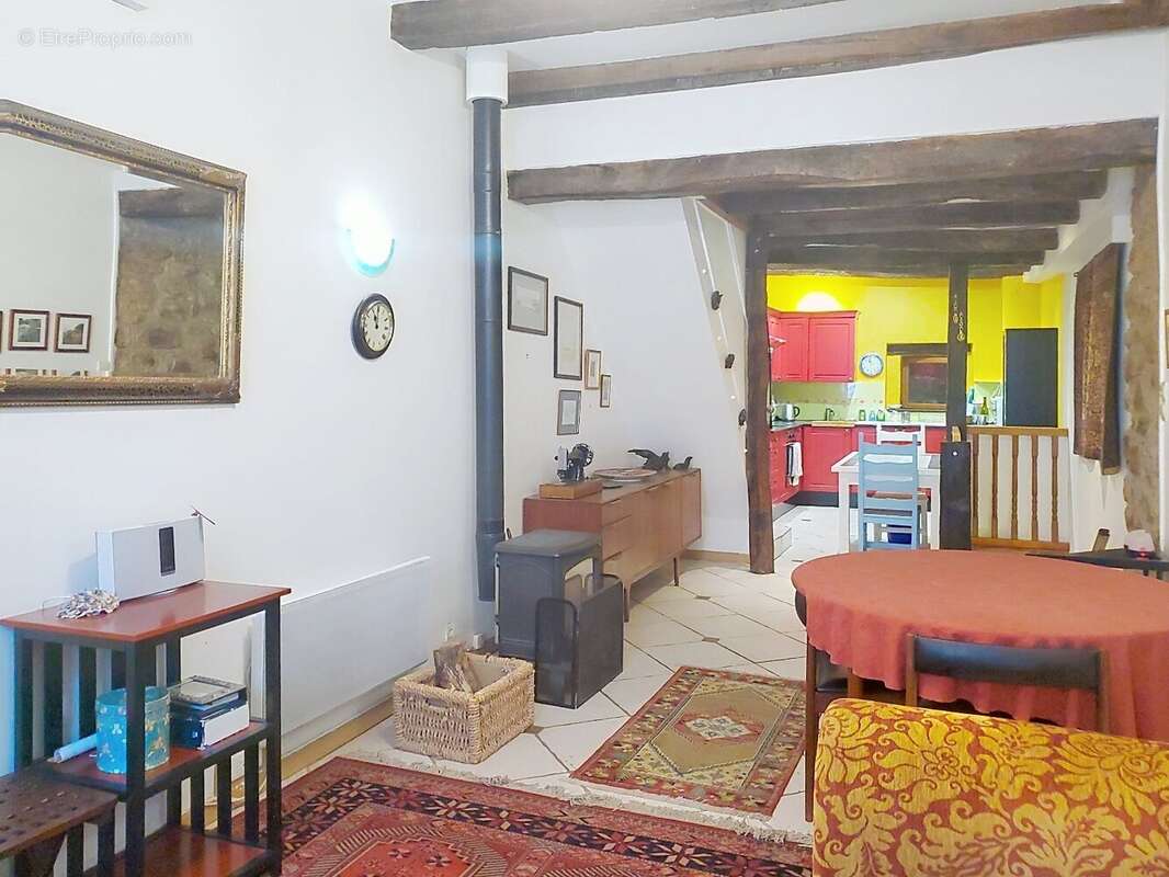 Maison de village avec terrasse et garage - photo 6