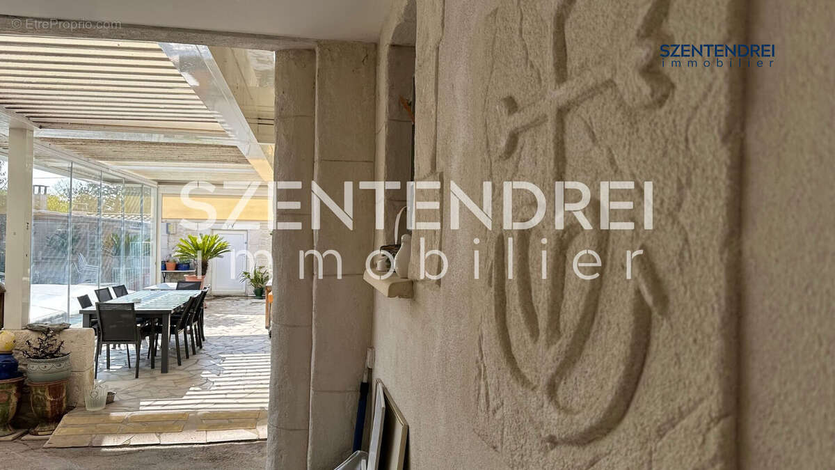 Maison à LUNEL-VIEL