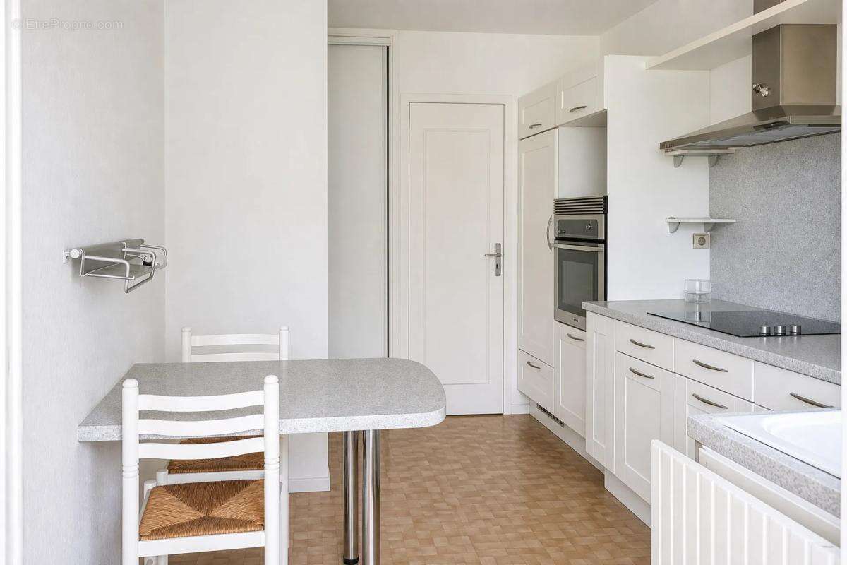 Appartement de 5 pièces à Échirolles Résidence du Château - photo 10