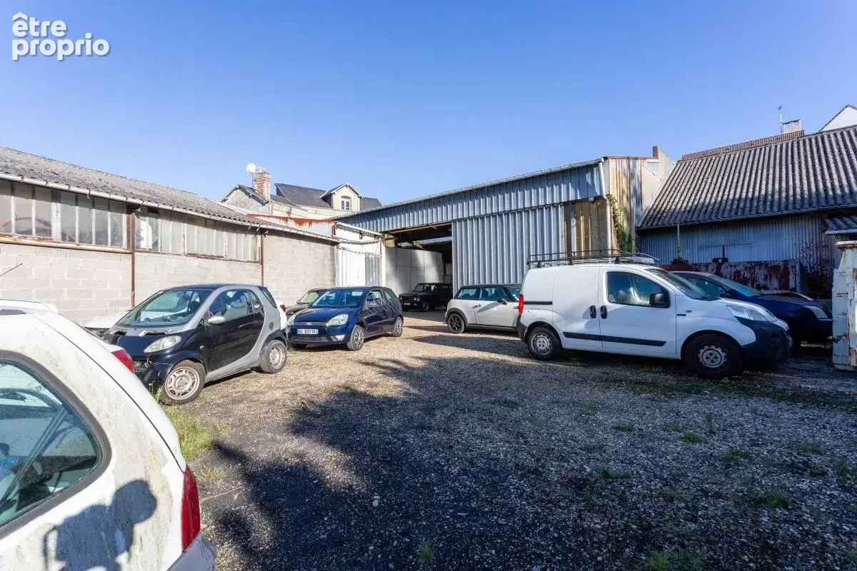 Ensemble immobilier - 1 932 m² - Montivilliers (76) - photo 9