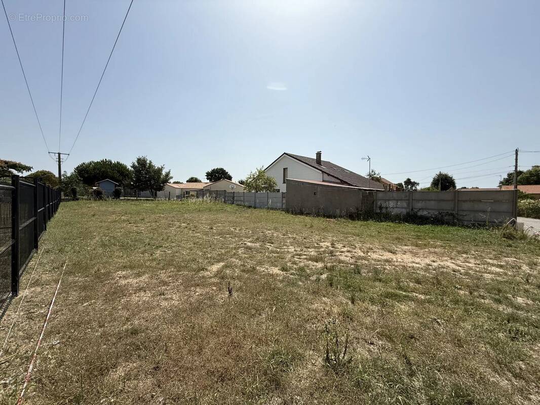 Terrain à SAINT-BREVIN-LES-PINS