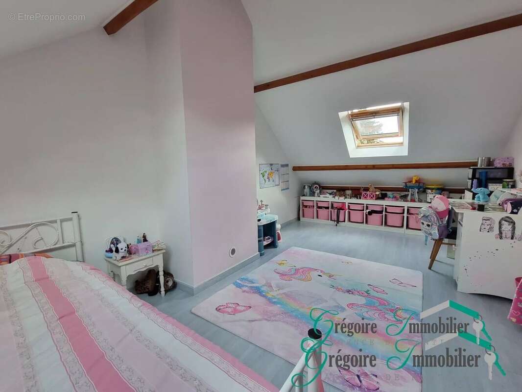 Maison à MONTIGNY-SUR-LOING