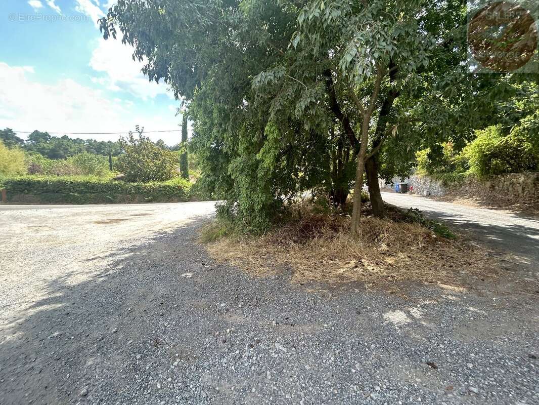 Terrain à bâtir de 745 m²  5 mn du centre d'Anduze ! - photo 3