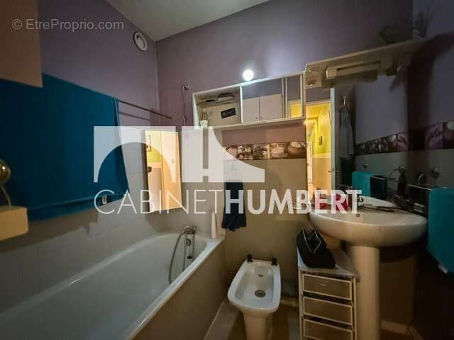 Appartement 71 m² à Saint-Etienne  - photo 6