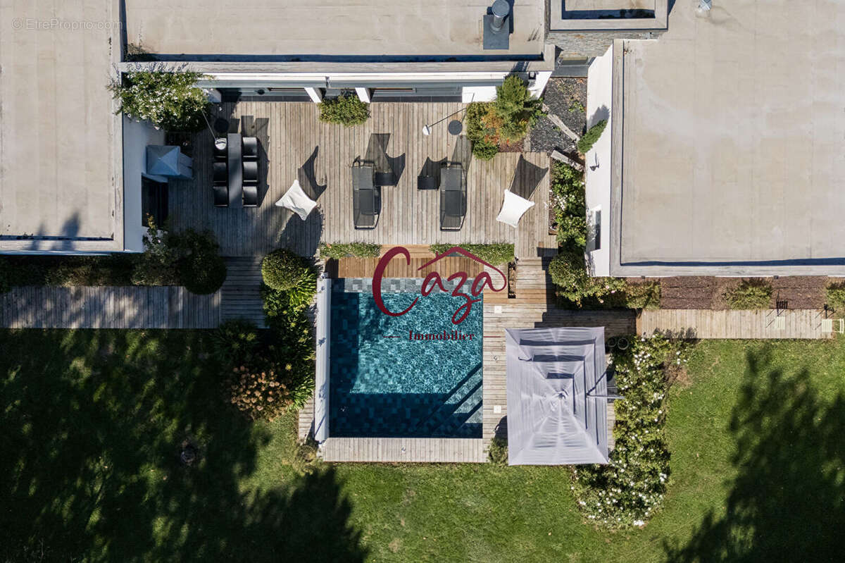 Maison à ARTIGUES-PRES-BORDEAUX