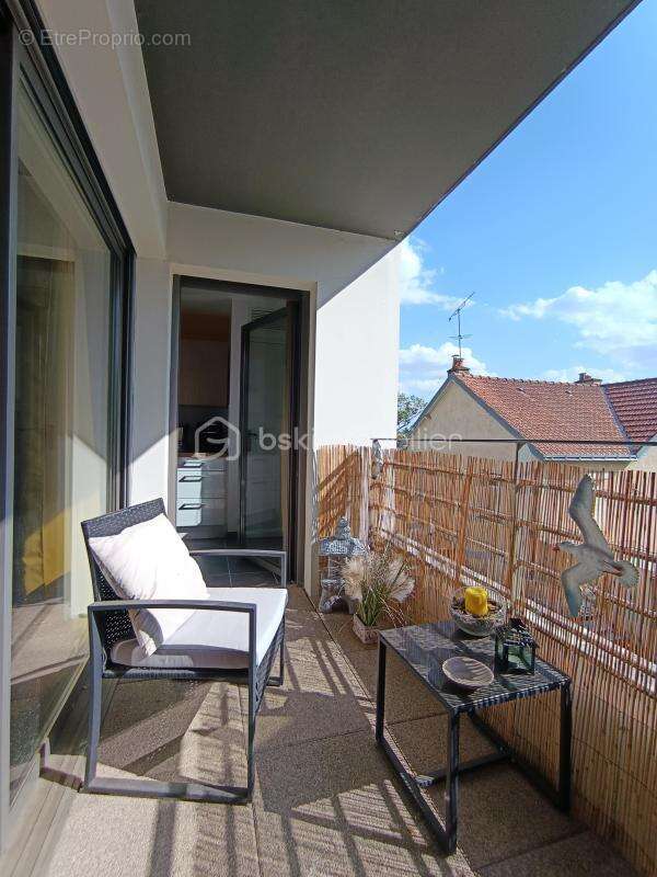 Bertrand joubert by bskimmobilier vous propose à 'tours nord tranchee' - photo 7