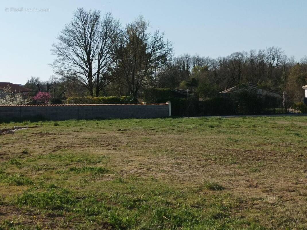 Terrain à SOYAUX