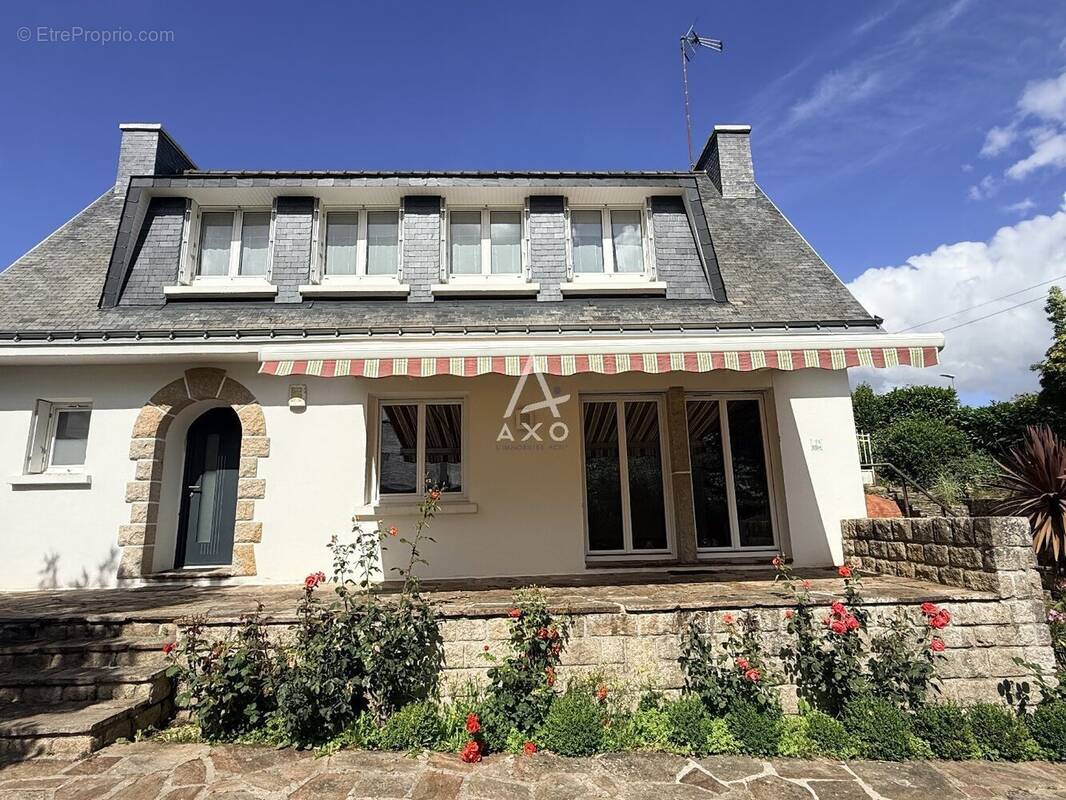 Maison à QUIMPERLE