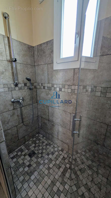 Appartement avec jardin, terrasse et garage, très jolie vue - photo 19