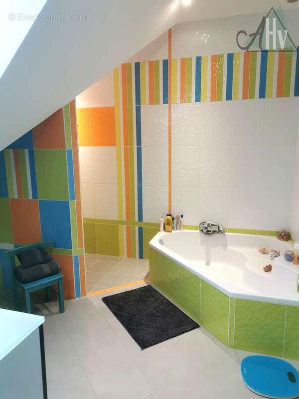 Maison à COULOMMIERS