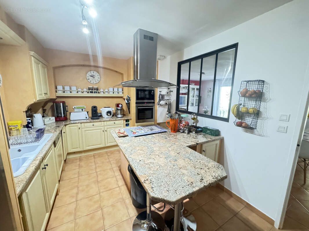 À vendre à Aups   Superbe villa récente avec piscine - photo 20
