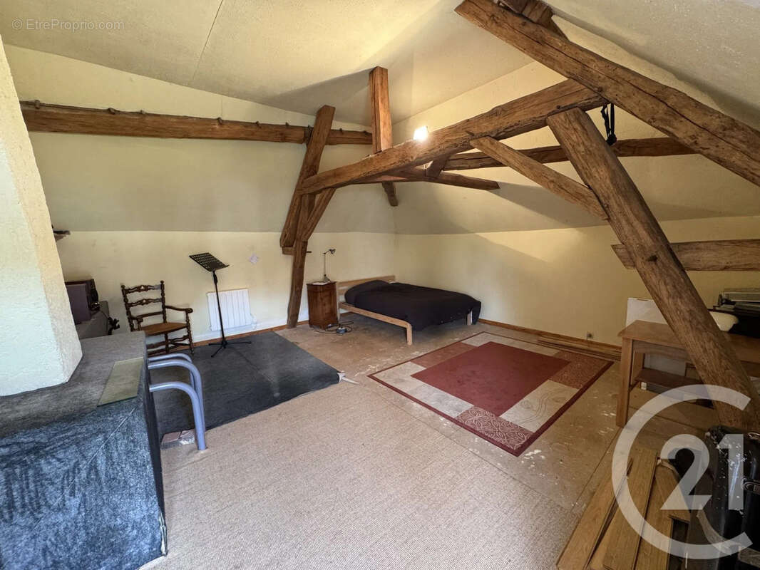 Maison à COSNE-COURS-SUR-LOIRE