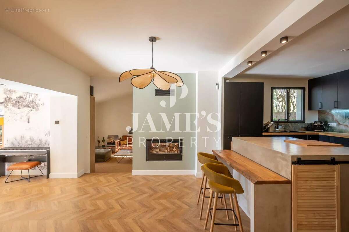 Maison à LES BAUX-DE-PROVENCE