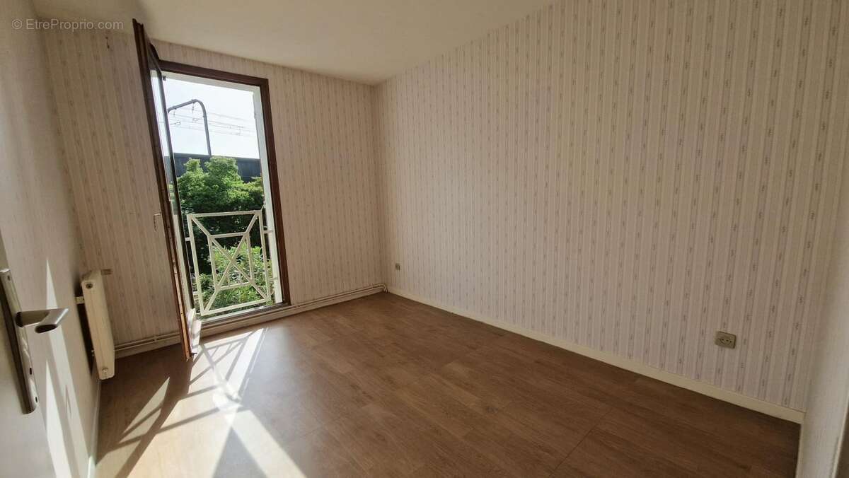 Maison à NEUILLY-PLAISANCE