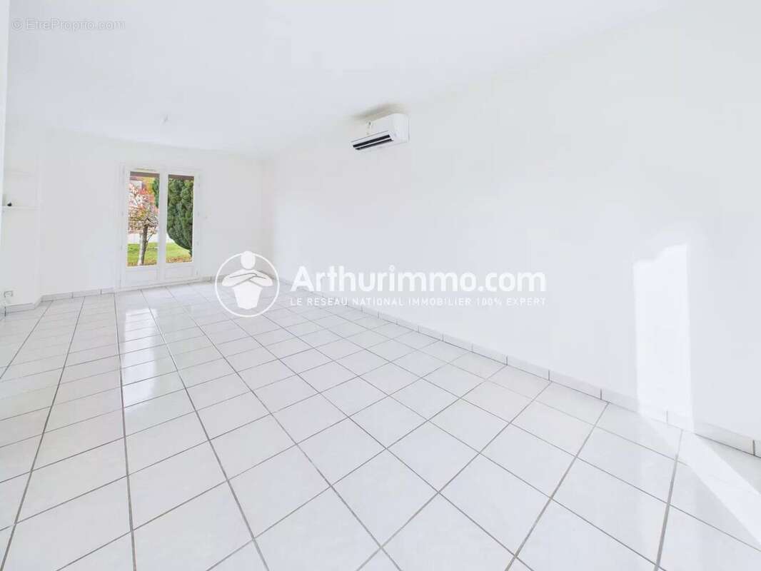 Maison à BOISSISE-LE-ROI